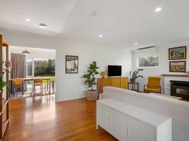 1 Mackwood Place, Birkdale