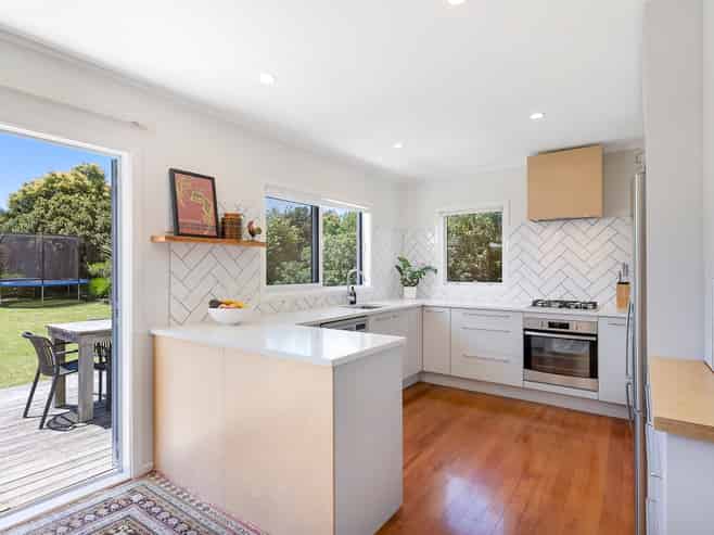 1 Mackwood Place, Birkdale