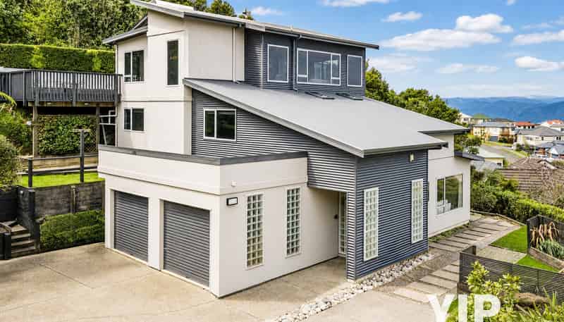 41 Dress Circle, Newlands
