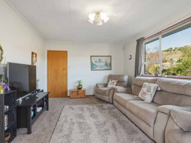 11 Bell Crescent, CONCORD
