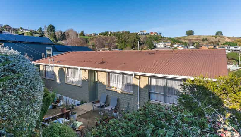 11 Bell Crescent, CONCORD