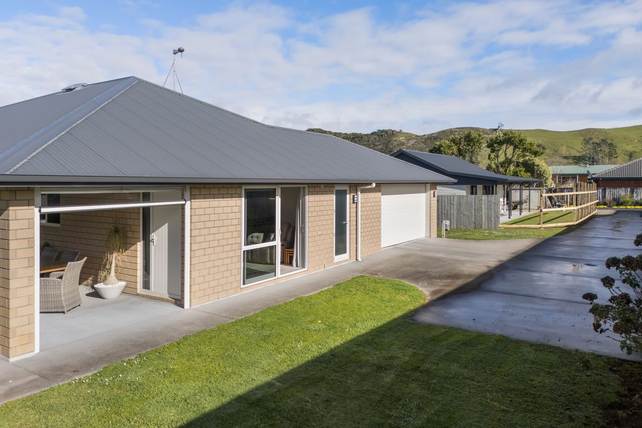 Quality Designed & Built - The Complete Package! - Vista 3
