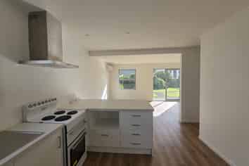 1B/6 The Mall, Mount Maunganui