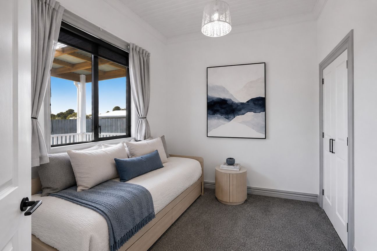 Character Beauty with Modern Comforts - Mehr