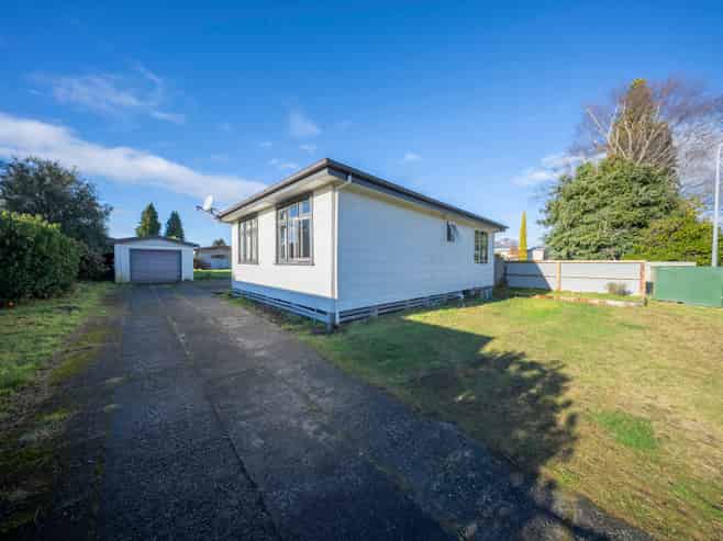 6 Mackinnon Loop, Te Anau
