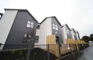 2b/20 Cameron Road, Hillcrest