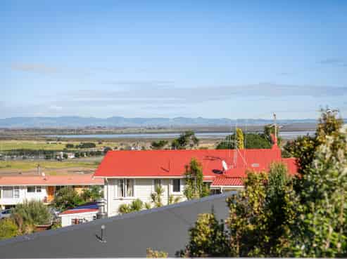 109 Kingsford Place, Thames