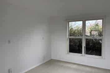 15 Duff Crescent, Highbury