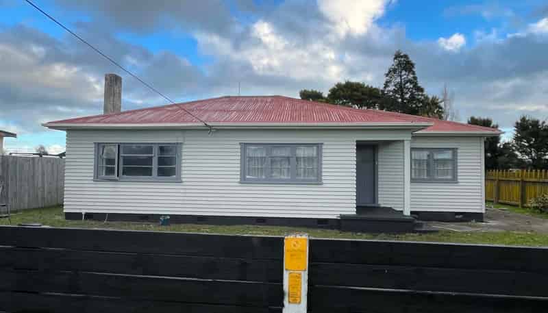 64 Dundas Road, Sanson