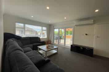 132 Cavendish Road, Casebrook