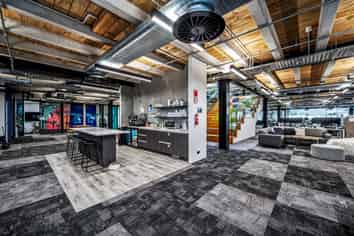 STANDALONE HIGH SPEC HEAD OFFICE
