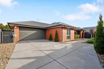 11 Globe Bay Drive, Templeton