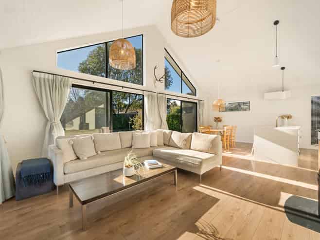 15 Edna Lane, Lake Hawea