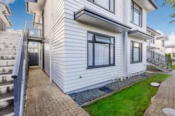 135/2 Armoy Drive, East Tamaki