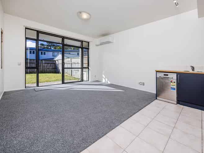 135/2 Armoy Drive, East Tamaki
