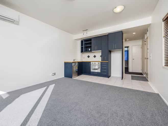 135/2 Armoy Drive, East Tamaki
