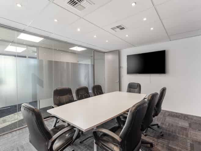 Classy 168sqm Albany office, seven car parks