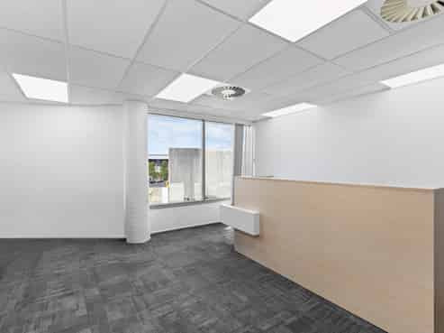 Quality 155sqm office with exceptional parking