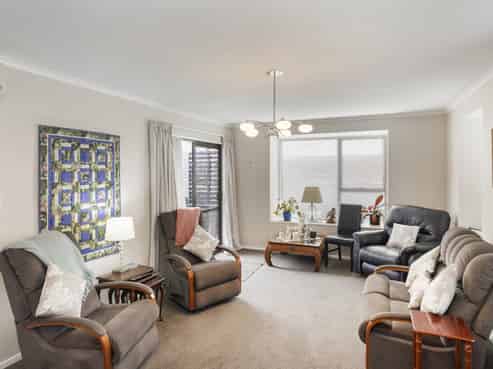 1/137 Grahams Road, Burnside