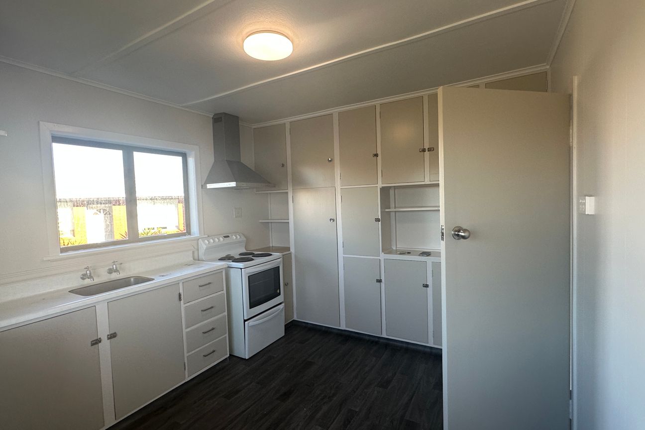 Sunny 3 bedroom family home - Widok 5