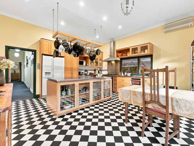 29 Magnetic Street, Port Chalmers