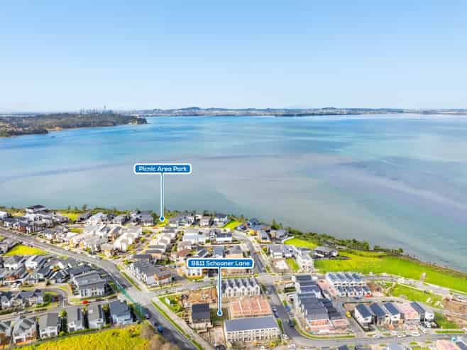 9 & 11 Schooner Lane, Hobsonville