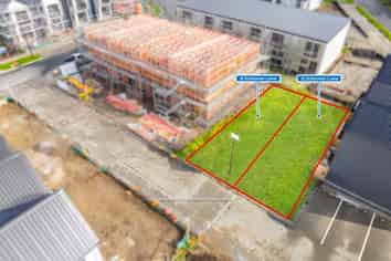 9 & 11 Schooner Lane, Hobsonville