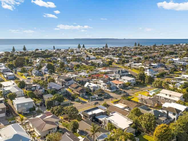32A Campbell Road, Mount Maunganui
