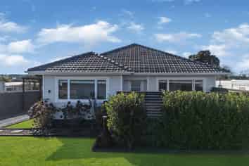 26 Buckland Road, TUAKAU