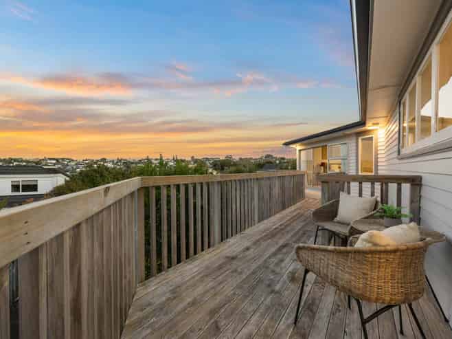1/2 Jutland Street, Mairangi Bay