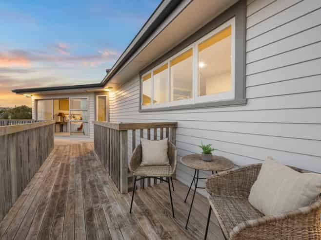 1/2 Jutland Street, Mairangi Bay