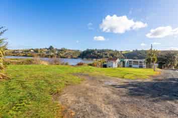 1413 Taieri Mouth Road, Taieri Mouth