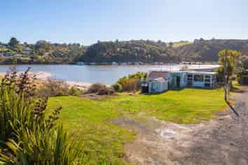 1413 Taieri Mouth Road, Taieri Mouth