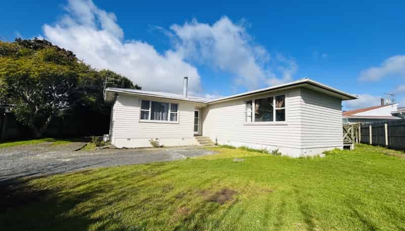 27 Normandy Place, Henderson
