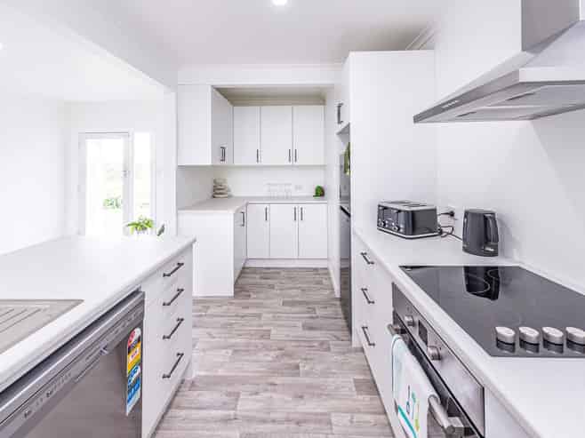 89 Great North Road, Saint Johns Hill
