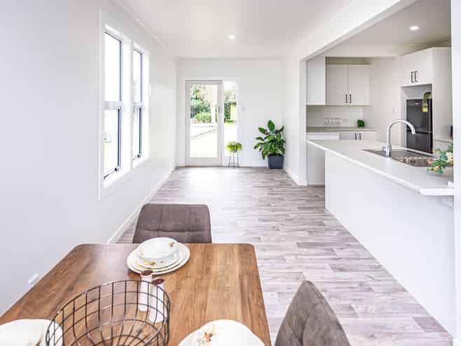 89 Great North Road, Saint Johns Hill