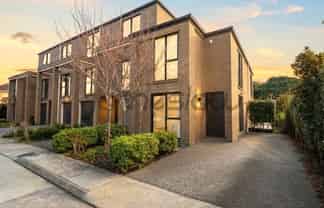 1131A New North Road, Mount Albert