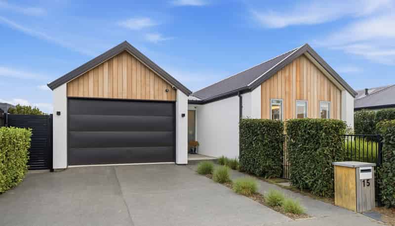 15 Larissa Road, Halswell
