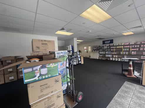 2,201sqm Warehouse with Yard & Profile