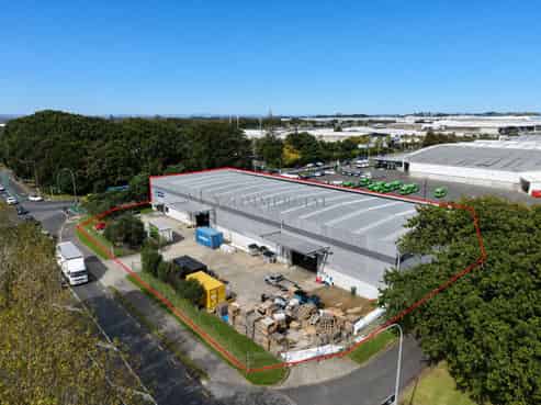 2,201sqm Warehouse with Yard & Profile