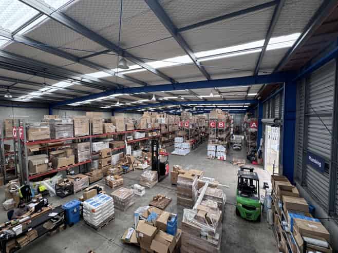 2,201sqm Warehouse with Yard & Profile