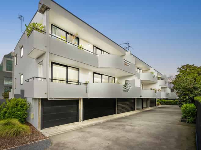 2/55 Carlton Mill Road, Merivale