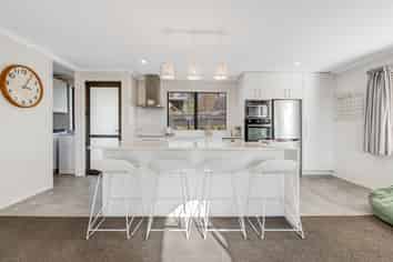 3a Rishworth Avenue, Stanmore Bay