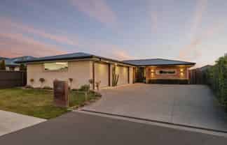 30 Whitehorn Drive, Lincoln