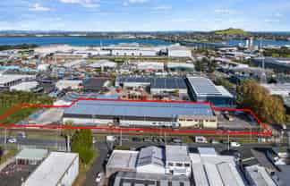 7,568M² LAND WITH 3,483M² WAREHOUSE

