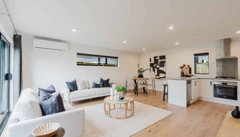 1/12 McEwan Place, Glenview