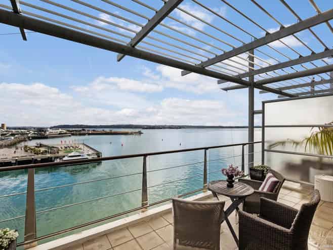62/145 Quay Street, Auckland Central