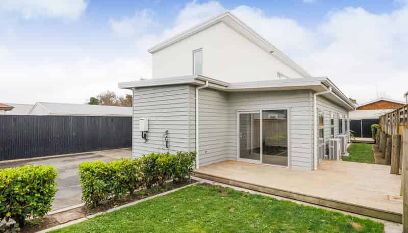 26a Worcester Street, West End