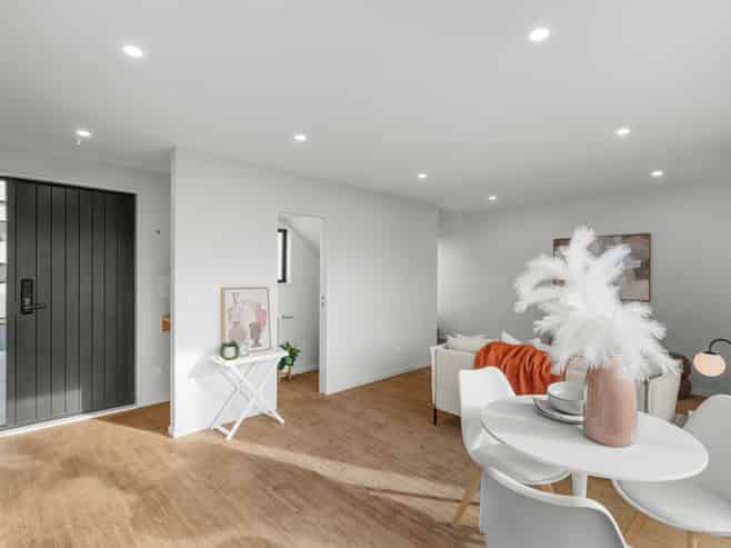 1/19 Brockworth Place, Riccarton