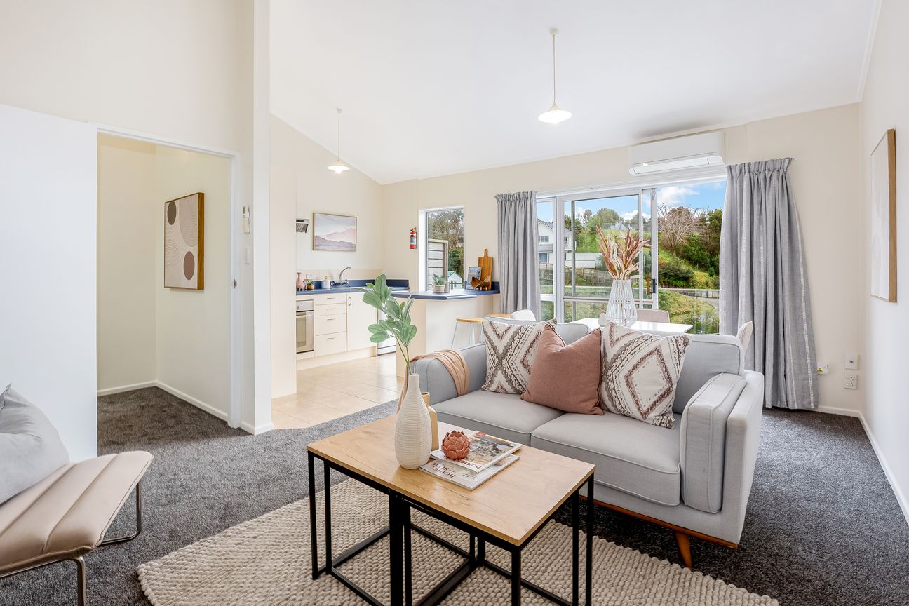 RENOVATED, READY & PERFECTLY POSITIONED - Ansicht 4